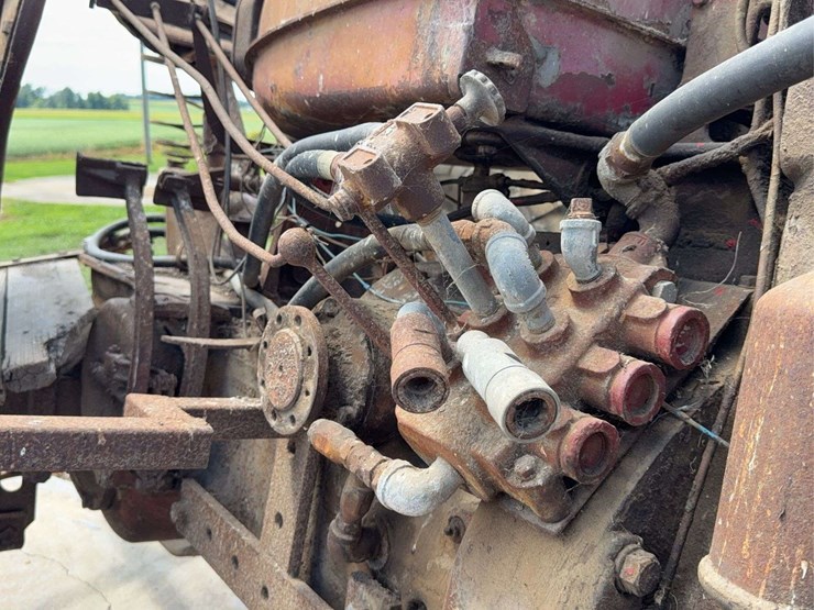 farmall-m-image-63