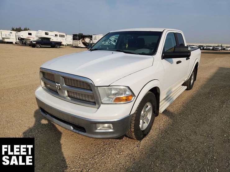 2010-dodge-ram-1500-image-1