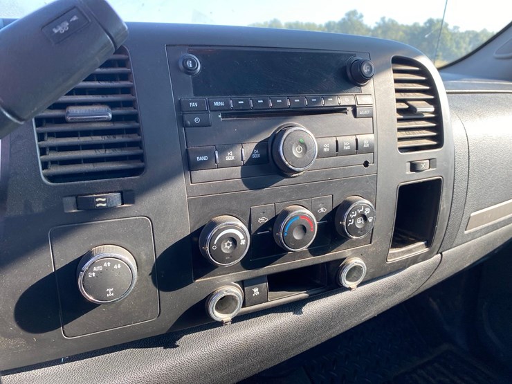2010-chevy-silverado-image-20