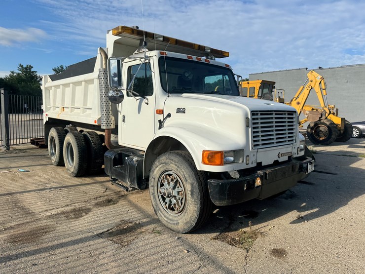 2000-international-4900-image-13