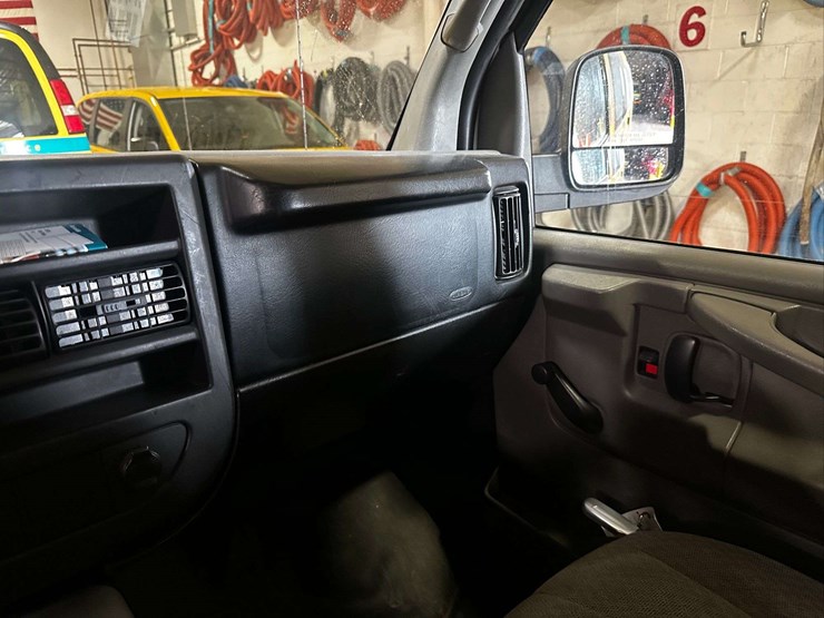 2008-gmc-van/-vin-#-1gchg39k181176162---miles-183,032-image-12