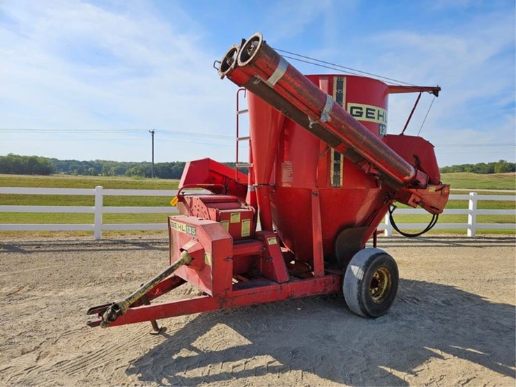 gehl-135-image-1