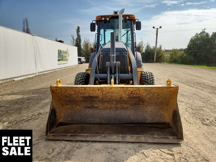 2015-deere-410k-image-19