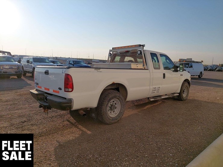 2004-ford-f350-image-4