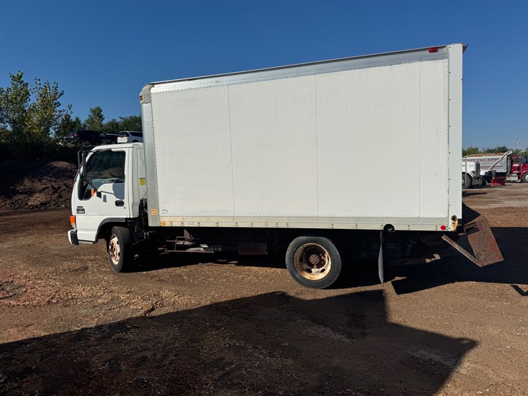 #3262-•-2002-chevy-c4500-box-truck-(has-wi-title)-(waukesha-wi)-image-10