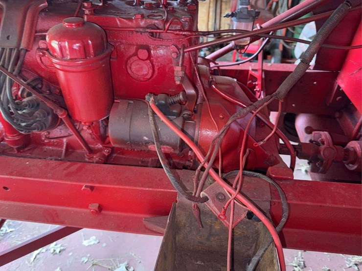 co-op-tractor-image-43