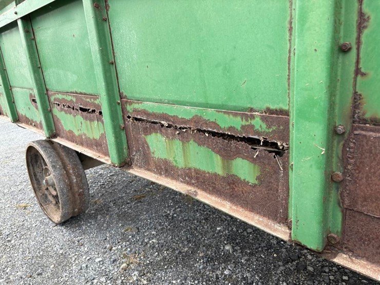 john-deere-714-image-6