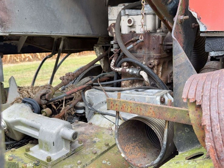 diamond-reo-cabover-image-31
