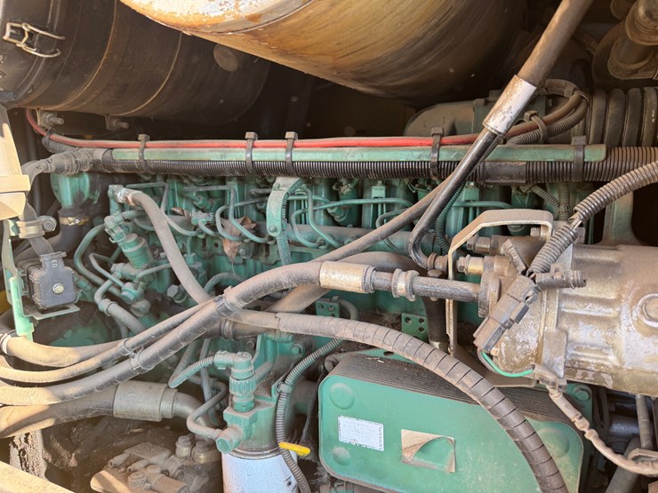volvo-l90f-image-34