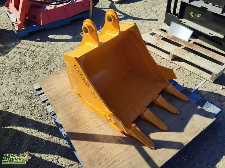 caterpillar-305-image-1
