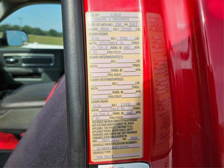2017-dodge-ram-5500-image-64