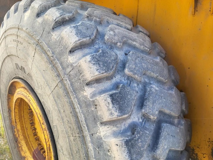 1989-o&k-trojan-5500-articulating-pay-loader-image-27
