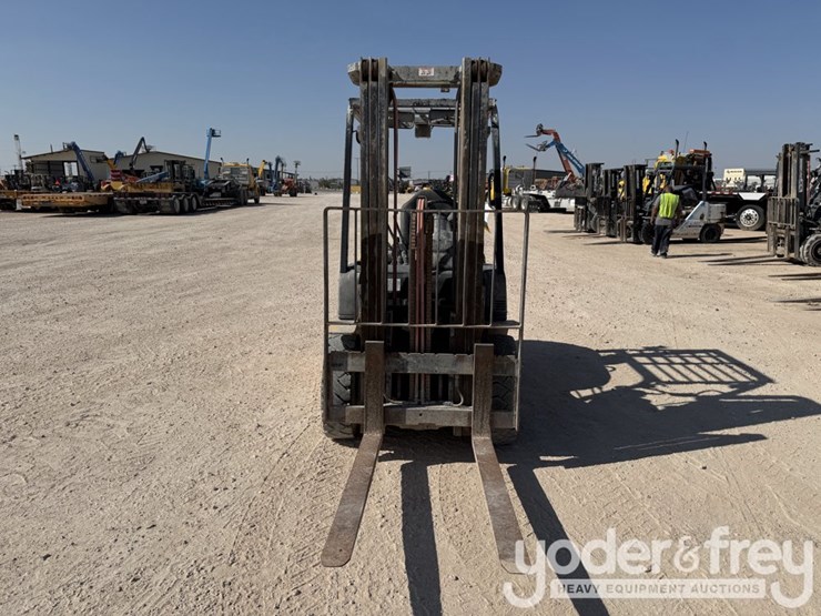 2018-komatsu-fg25t-16-image-8