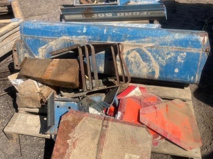 ford-tractor-image-1