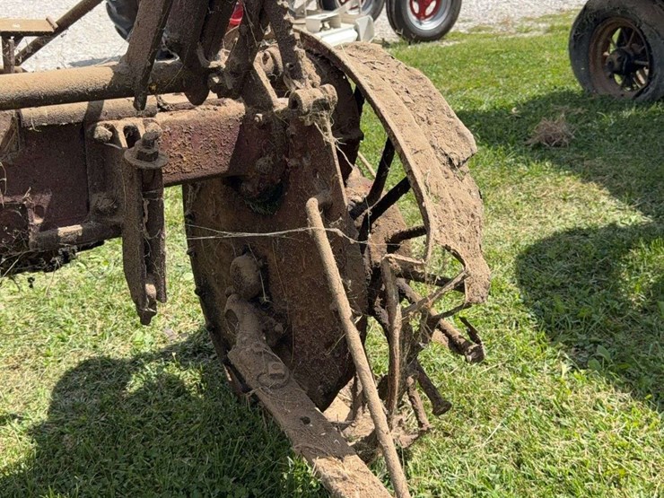 farmall-f-20-image-20