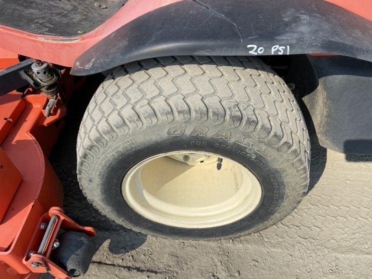 kubota-f3990-image-18