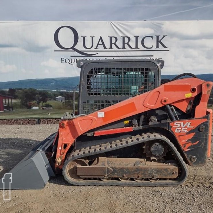 KUBOTA SVL65-2