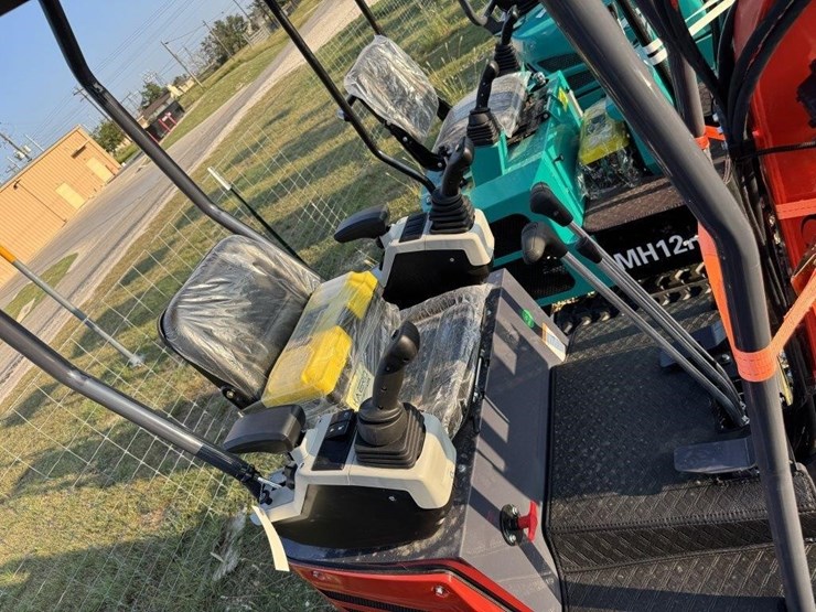 cf-industrial,-mx15rx,-13.5hp-gas-powered-mini-image-6
