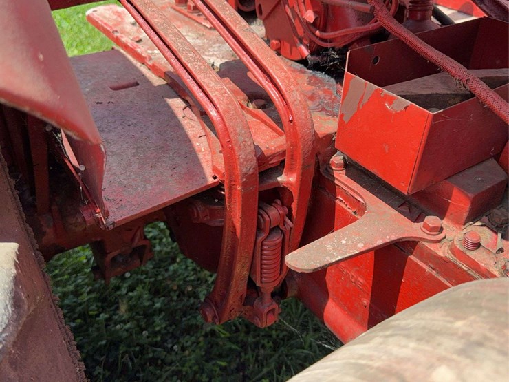 mccormick-w-4-standard-image-67