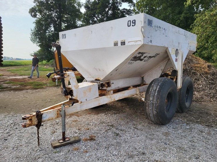 western-simonsen-n64l-tandem-axle-lime/fertilizer-spreader-image-7