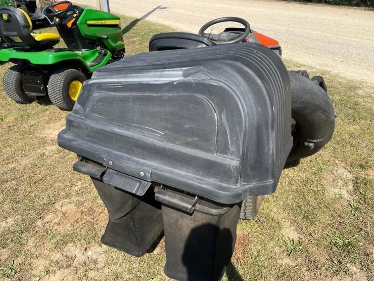 husqvarna-ts-242xd-riding-lawn-mower-image-5