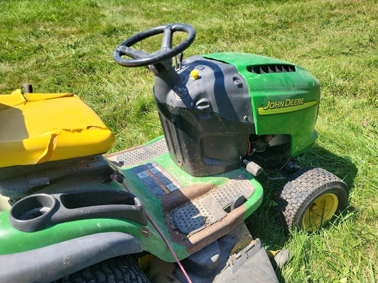 john-deere-l120-image-17