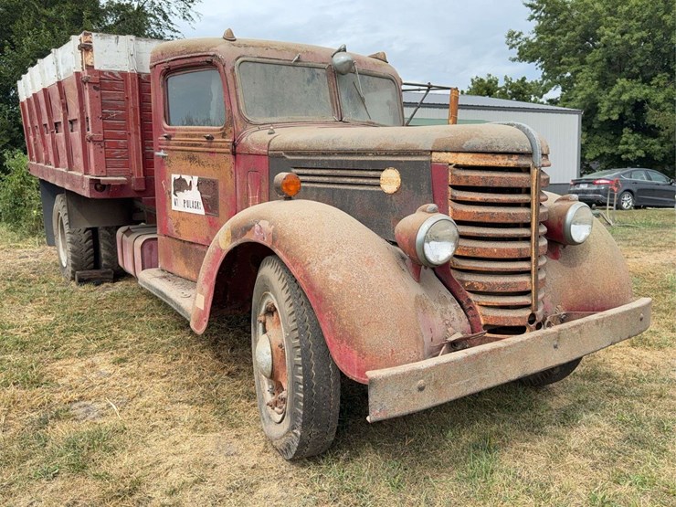 federal-grain-truck-image-5
