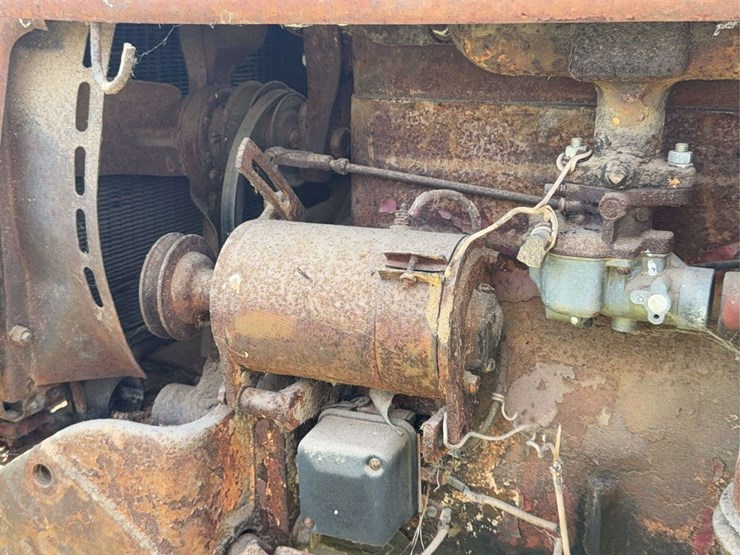 farmall-c-image-17