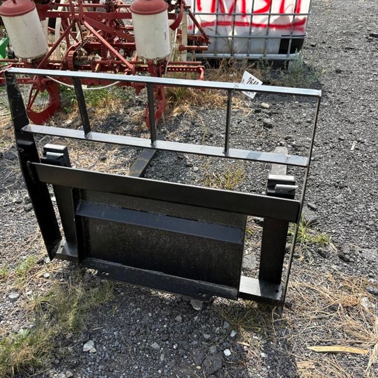 Kivel Mini Pallet Fork Attachment