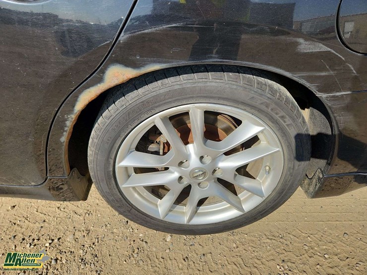2010-nissan-maxima-3.5-s-4dr-sedan-image-23