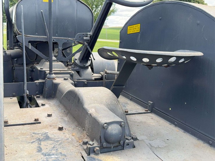 mccormick-deering-22-36-image-35