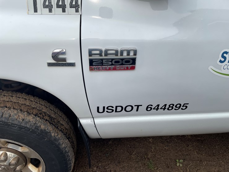 dodge-ram-2500-image-14