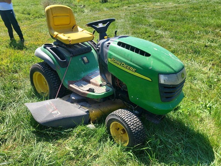 john-deere-l120-image-8