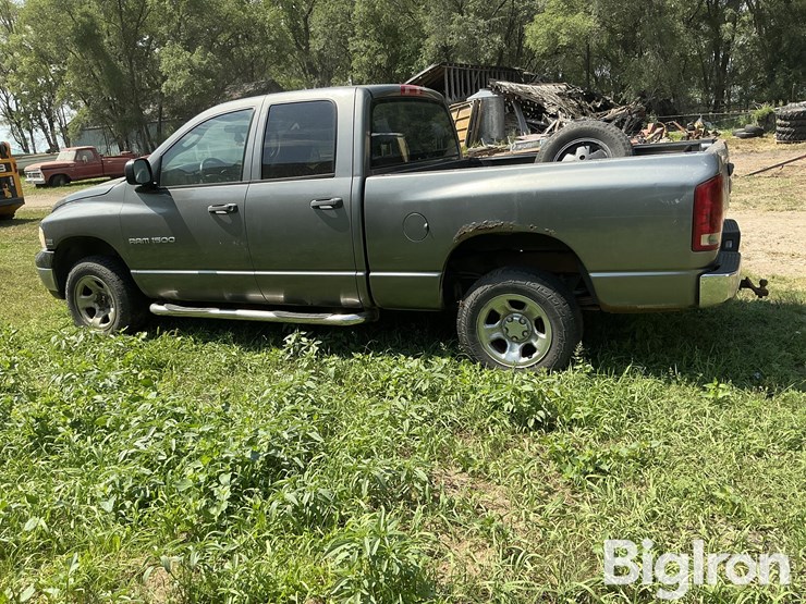 2005-dodge-ram-1500-image-8