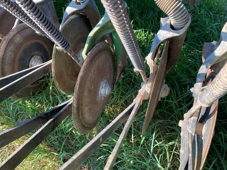 john-deere-8200-image-23