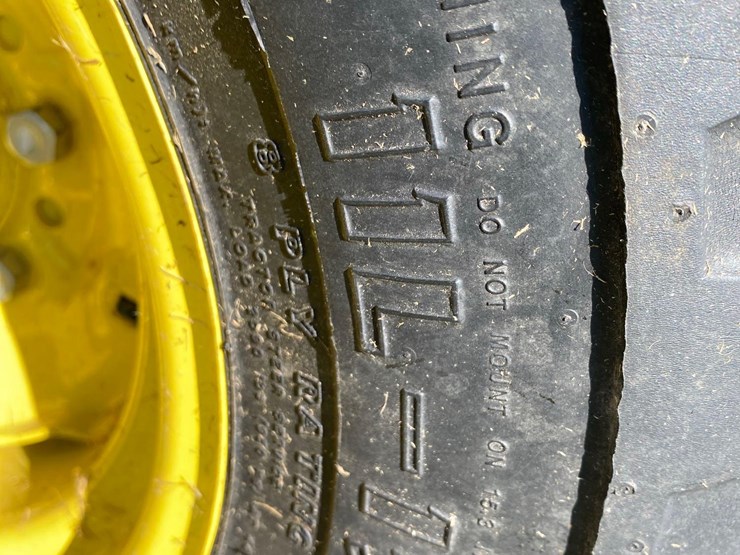 john-deere-5055e-image-22