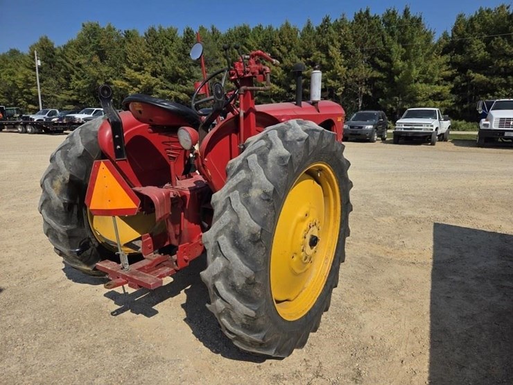 massey-ferguson-44-image-5