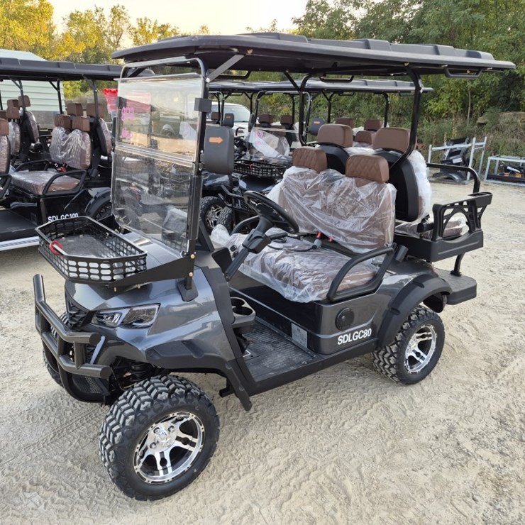 SDLanch 4-Passenger Golf Cart