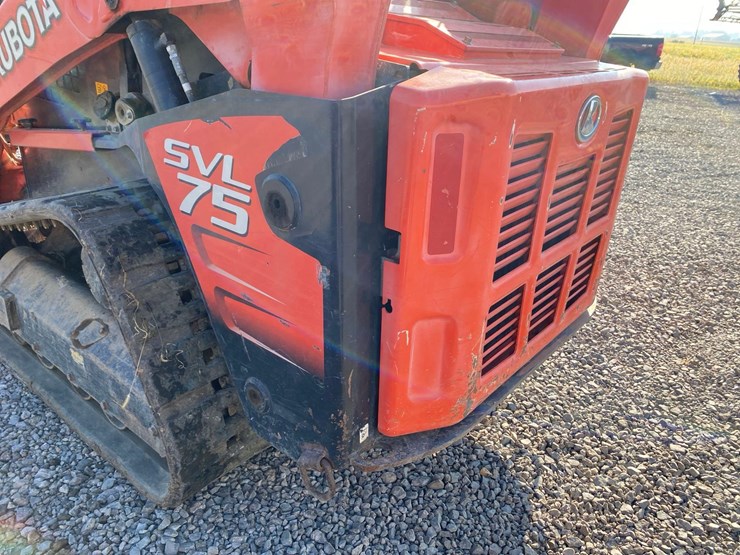 2013-kubota-svl75-image-17