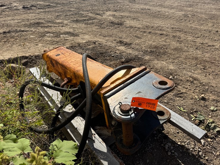 john-deere-310-image-3