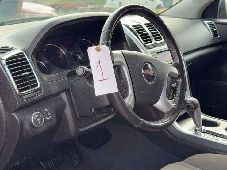 2007-gmc-acadia-image-47