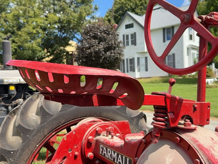 farmall-f-30-image-41
