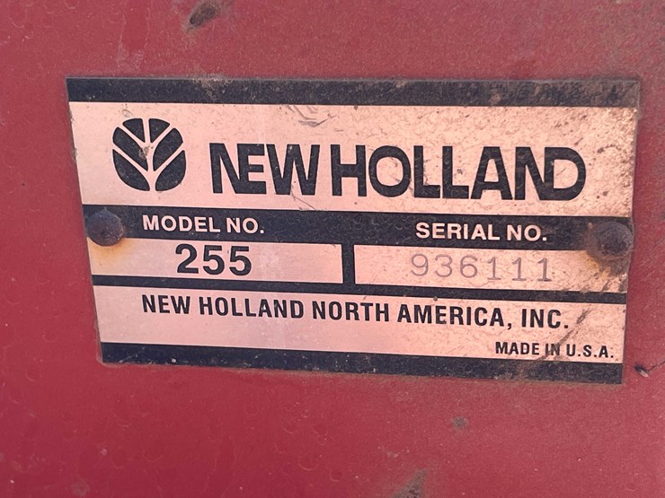 new-holland-255-image-8