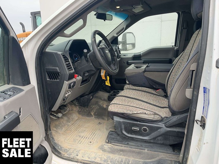 2018-ford-f550-image-9