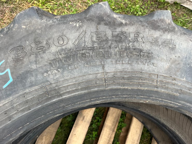 goodyear-380/85r34-tractor-tire-image-3