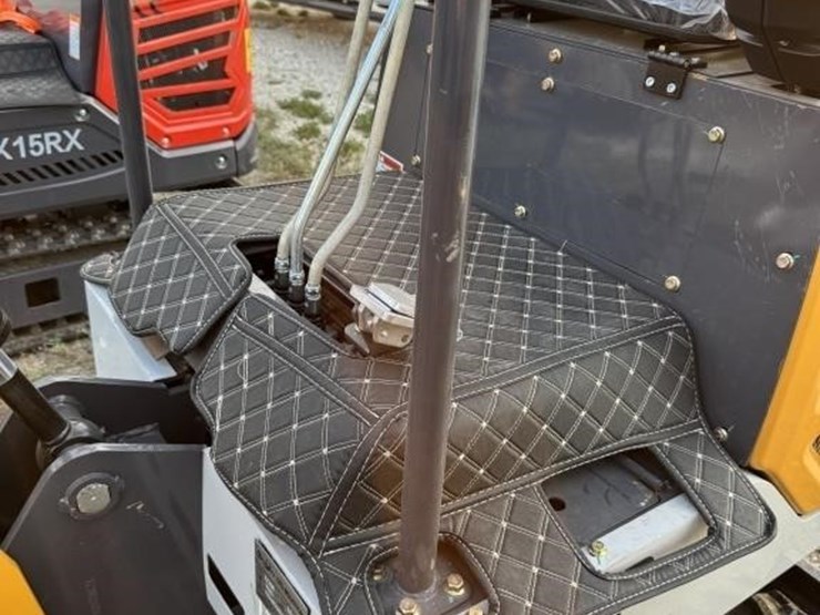 cf-industries-xz.20r-mini-excavator,-gas-engine,-image-9
