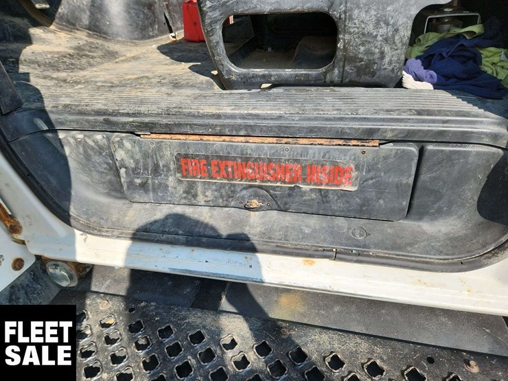 2005-gmc-topkick-c7500-image-35