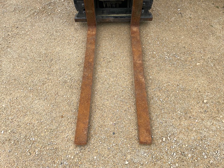 #432-•-yale-cushion-tire-forklift-(shawano,-wi)-image-9