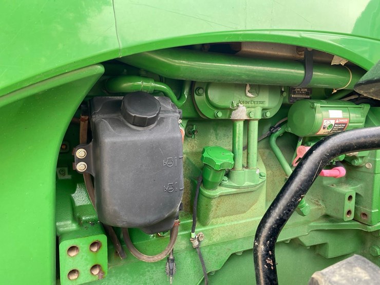 2007-john-deere-8330-image-32