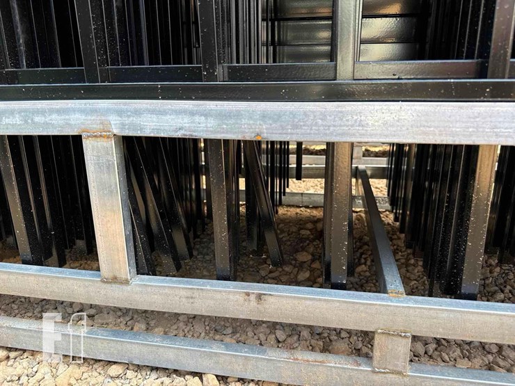 hurricane-10ft-wrought-iron-site-fence-image-2